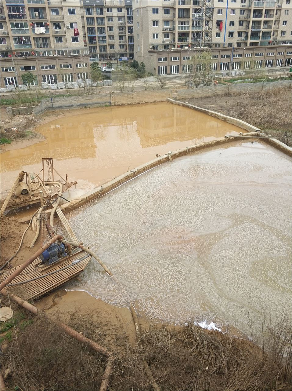 玉龙沉淀池淤泥清理-厂区废水池淤泥清淤